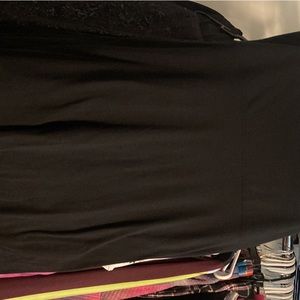 Old navy women’s large black skirt